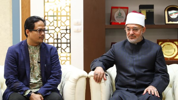 مفتي الجمهورية يستقبل وفد الأكاديمية الدولية لفقه الحلال بماليزيا لبحث تعزيز التعاون المشترك