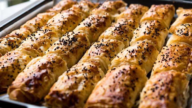 طريقة عمل البوريك، وصفة شهية بمكونات بسيطة وخطوات سهلة