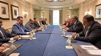 وزير البترول يبحث مع نظيره السوري آفاق التعاون لدعم تعافي قطاع الطاقة بسوريا