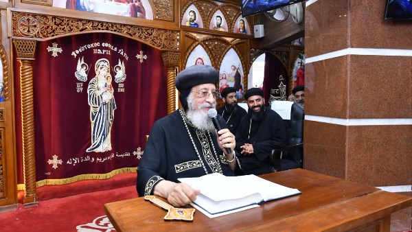 البابا تواضروس: الرئيس السيسي بدأ العاصمة الجديدة بالمسجد والكنيسة لتكون البداية “روحية”