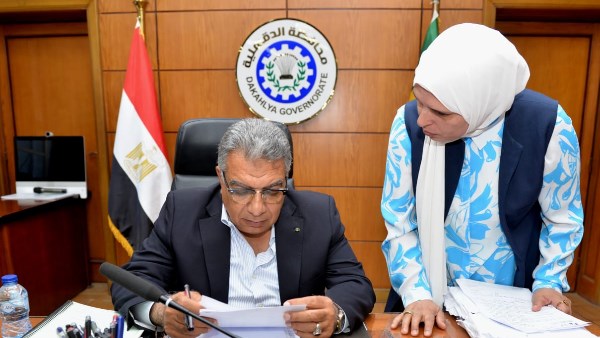 محافظ الدقهلية.. اعتماد الأحوزة العمرانية لـ 78 قرية وعزبة بعدد من مراكز المحافظة