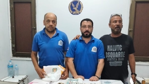 مسعف وسائق يردّان 370 ألف جنيه لصاحبها في حادث بالدقهلية