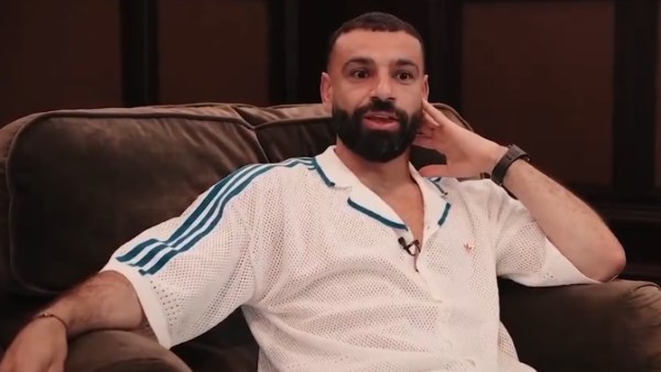 ضياء السيد: دخول صلاح في الشوط الثاني تم باتفاق مسبق