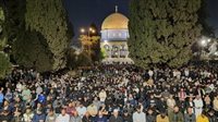 65 ألف مصلٍ يؤدون صلاة الجمعة في المسجد الأقصى رغم القيود الإسرائيلية