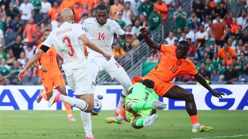 نجم هولندا: المغرب بدد حلمنا في الفوز بلقب كأس العالم