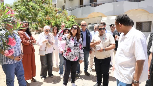 وزيرة التنمية المحلية: ننوي تنفيذ منظومة للمخلفات الصلبة بمحميات البحر الأحمر