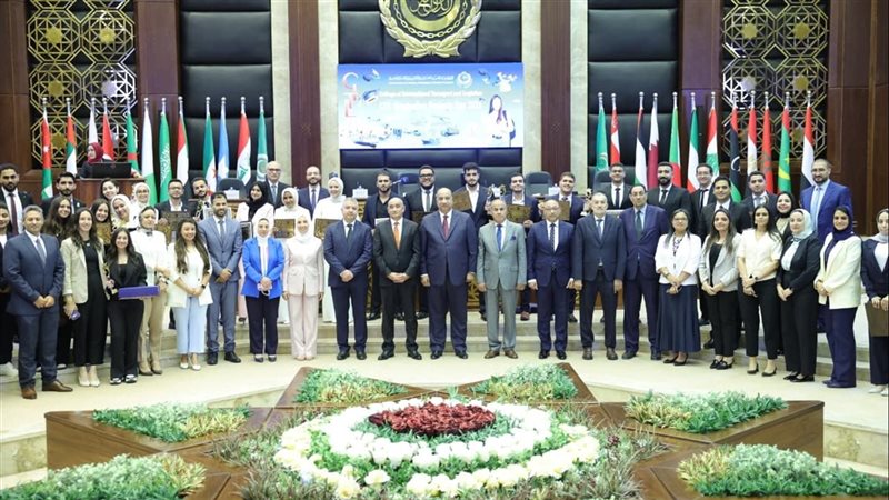 النقل الدولي بالأكاديمية العربية تنظم فعاليات نهائي مسابقة أفضل مشروع تخرج