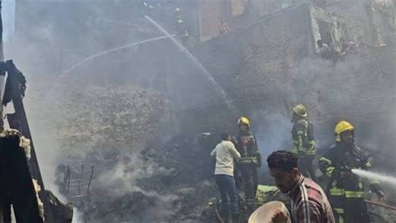 تشكيل لجنة هندسية لمعاينة المباني المتضررة من حريق منشأة ناصر