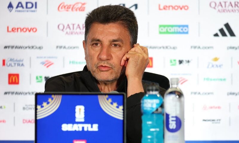 مدرب إيران: لا يمكن مقارنة منتخب مصر ببلجيكا