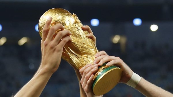 دور الـ32 وأبواب مفتوحة للجميع.. كيف غيّر فيفا شكل كأس العالم؟ .. وهل يمنح هذا النظام الجديد عدالة أكبر للمنتخبات الصغيرة ؟