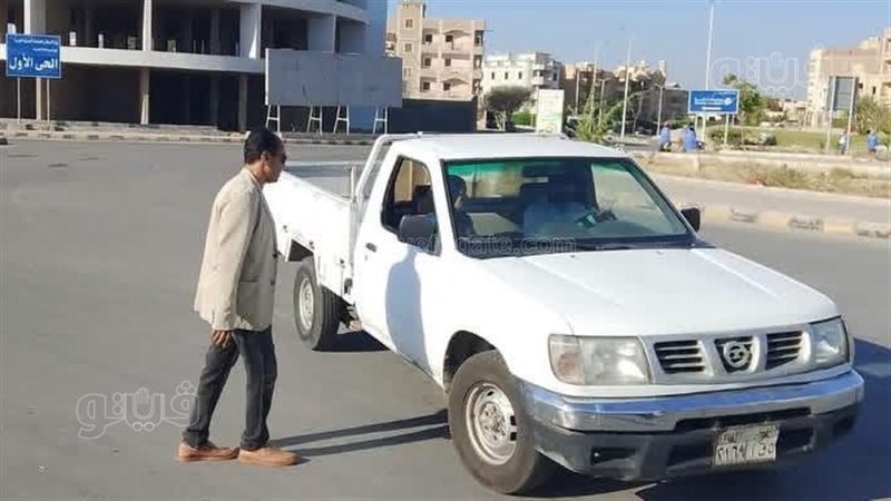 قبل دقائق من غلق باب اللجنة، سيارة حكومية تنقذ طالبة من فوات الامتحان بالمنيا