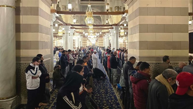 موعد أذان العشاء اليوم الإثنين 15- 6- 2026 في القاهرة والمحافظات