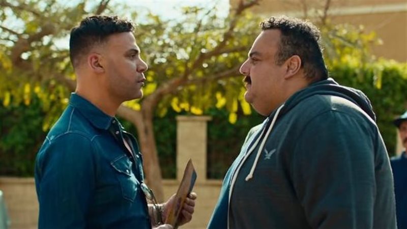 محمد إمام يطرح البرومو الرسمي لفيلم صقر وكناريا (فيديو)