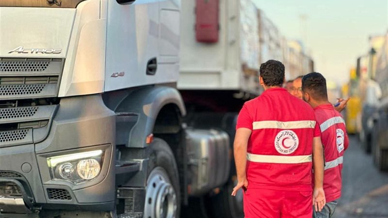 زاد العزة، الهلال الأحمر المصري يواصل دعم الأشقاء في غزة بقافلة جديدة