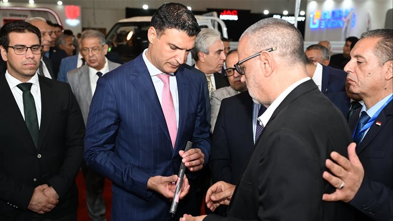 وزير الصناعة: قطاع السيارات أولوية في استراتيجية 2030