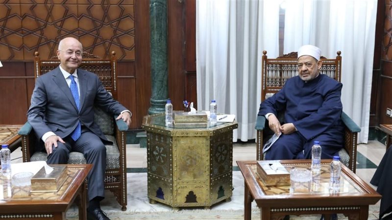 شيخ الأزهر والمفوض السامي للأمم المتحدة يبحثان تعزيز التعاون لدعم حقوق اللاجئين والنازحين