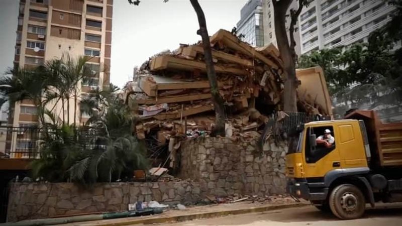زلزال جديد بقوة 4.9 درجة يضرب فنزويلا