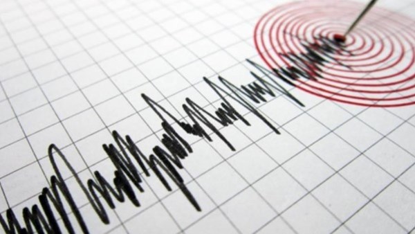 تحذيرات تسونامي في الفلبين وإندونيسيا.. زلزال بقوة 8.2 ريختر وسقوط ضحية