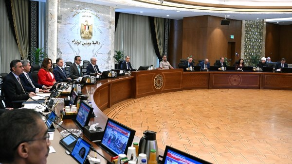 مدبولي يترأس اجتماع الحكومة لمتابعة الأسعار والمشروعات القومية غدا