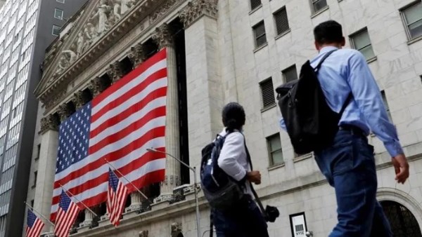 حرب إيران ترفع البطالة.. زيادة مفاجئة في أعداد العاطلين عن العمل بالولايات المتحدة