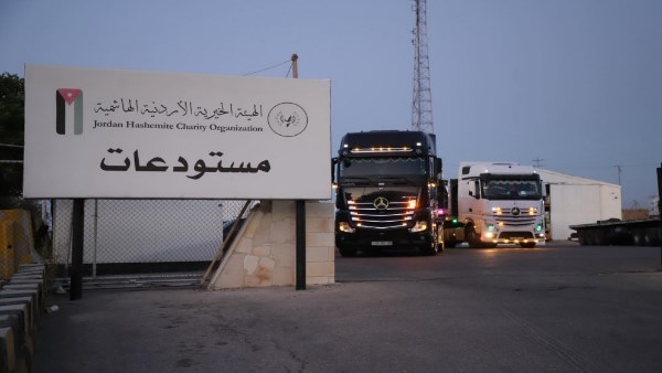 الأردن يرسل قافلة إغاثية سادسة إلى لبنان تضم 28 شاحنة مساعدات