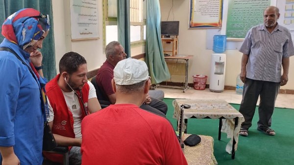 صحة شمال سيناء: تقديم 6693 خدمة طبية وتنموية للمواطنين عبر مبادرة “100 مليون صحة”