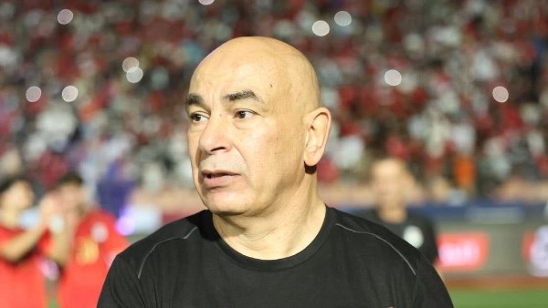 هاني رمزي: كنت أفضل ضم جناح في المنتخب بدلًا من الحارس الرابع