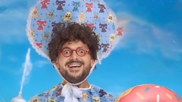 رامز جلال يطرح البوستر الرسمي لفيلم «بيج رامي» استعدادًا لطرحه بالسينمات