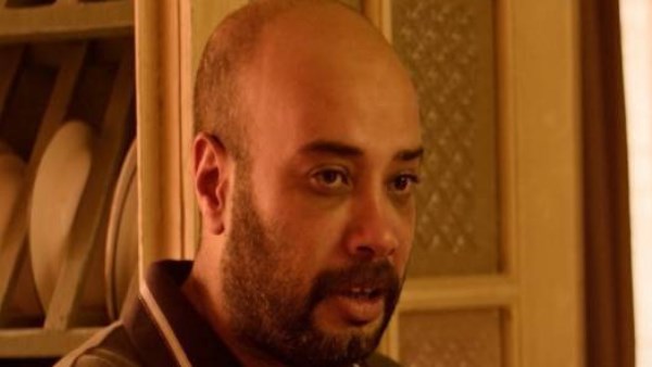 بكلمات مؤثرة .. حاتم صلاح يحيي ذكرى ميلاد والده