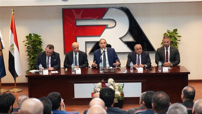 الرقابة المالية تبحث تيسير إجراءات قيد وطرح الشركات الحكومية في البورصة