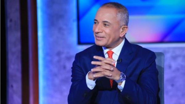 بث مباشر| أحمد موسى يرد على شائعات زيادة رسوم ضريبة المغادرة