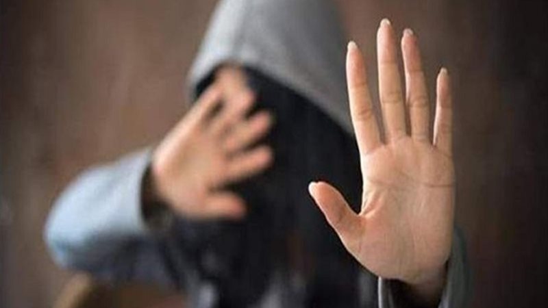 من “خلاف زوجي” إلى “جناية ابتزاز إلكتروني”، ما الموقف القانوني لطليق “السيدة الأجنبية” ببورسعيد؟