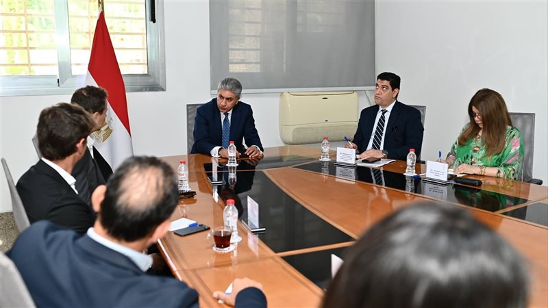 وزير السياحة: التوسع في الاستثمار الفندقي بالوجهات السياحية المصرية