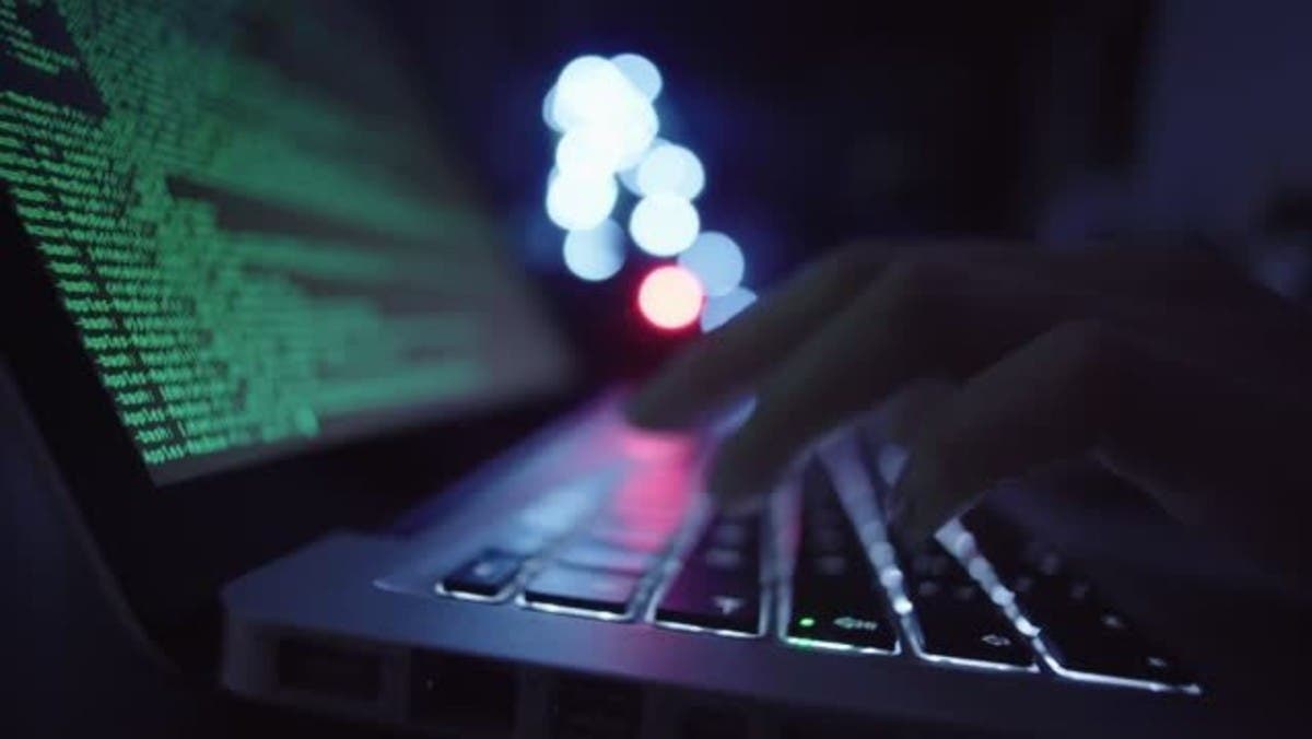 لديك آيفون مسروق.. احذر هذه الرسائل الخادعة التي تحاول إجبارك على فتحه