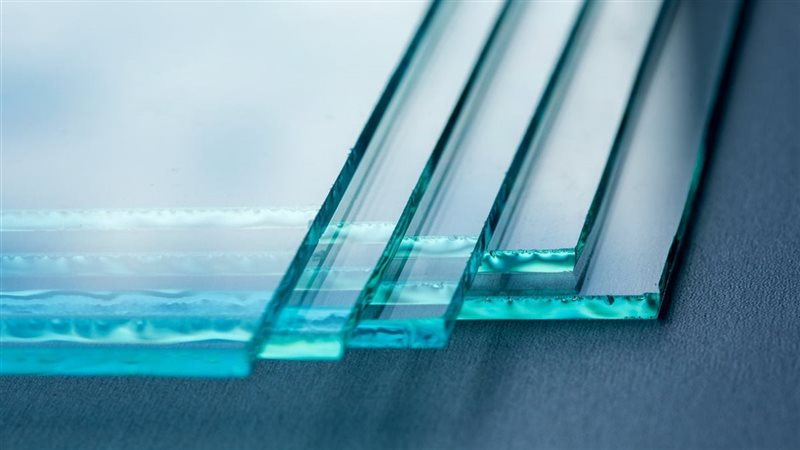 أسعار الزجاج ومستلزماته في الأسواق اليوم السبت