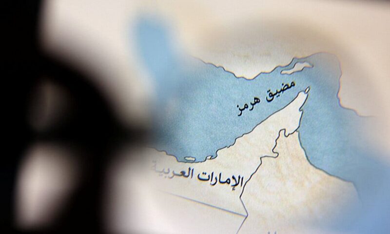 طهران تكرر: سنتولى إدارة مضيق هرمز وفق القانون الدولي