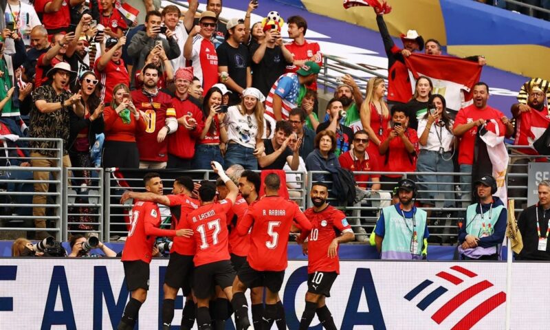 رسمياً.. منتخب مصر يضمن التأهل إلى دور الـ 32 بكأس العالم