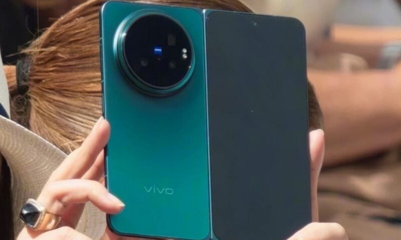 تسريب مواصفات وتصميم هاتف Vivo X Fold 6 قبل الإطلاق
