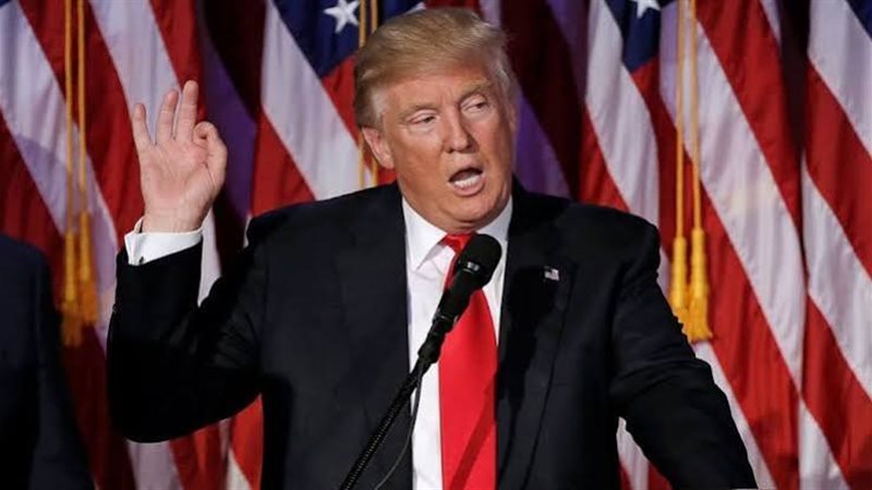 ترامب يهدد بوقف المفاوضات مع إيران بسبب مضيق هرمز