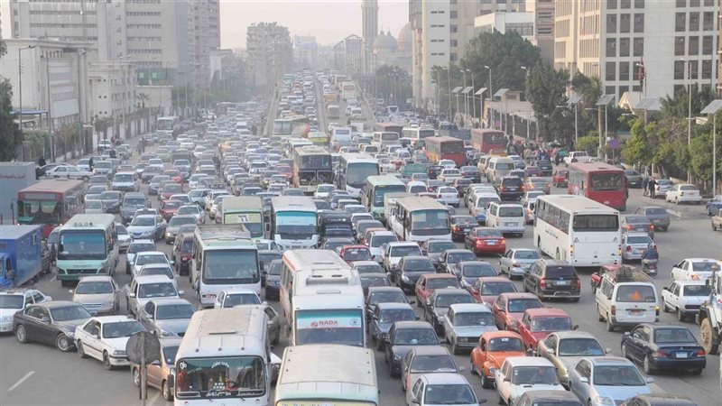 حالة المرور اليوم، كثافات متحركة بوسط البلد وكورنيش النيل مع انتشار الخدمات المعنية