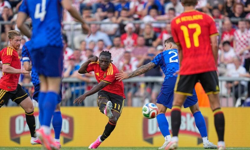 دوكو يضع بلجيكا في مأزق خلال كأس العالم.. طلب مغادرة أميركا بسبب زوجته