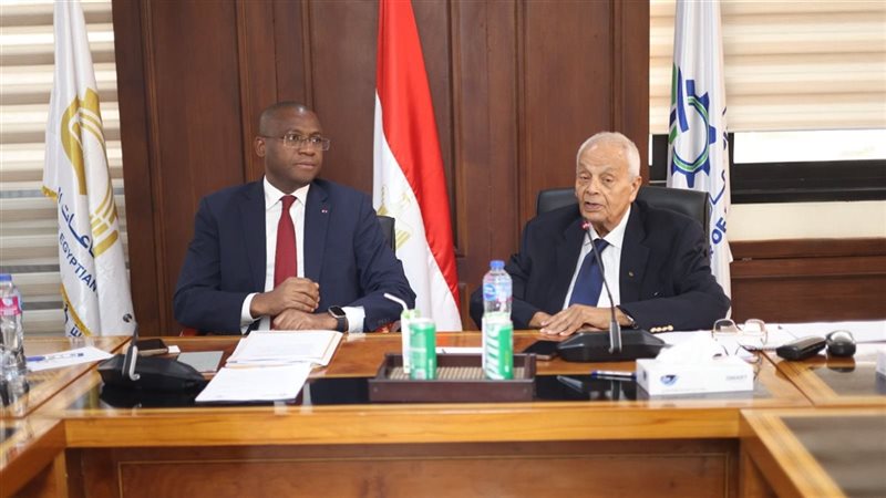 غرفة الصناعات الغذائية تبحث مع وفد إيفواري فرص الاستثمار في مجالات الثروة الحيوانية