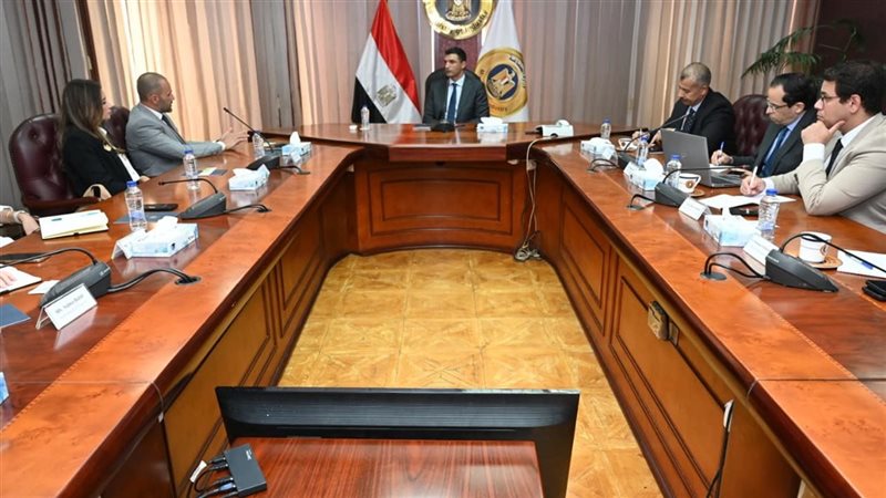 خالد هاشم: نعمل على تحويل احتياجات المصانع من الخامات المستوردة لفرص تصنيع محلية