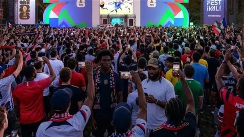 مقتل شخص وإصابة آخر في إطلاق نار بمنطقة تشجيع في كأس العالم بكاليفورنيا