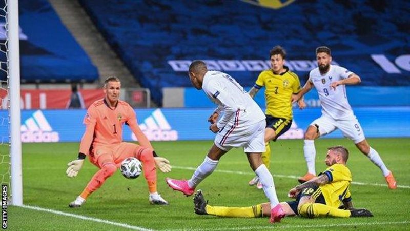 كأس العالم، موعد مباراة فرنسا والسويد في دور الـ32