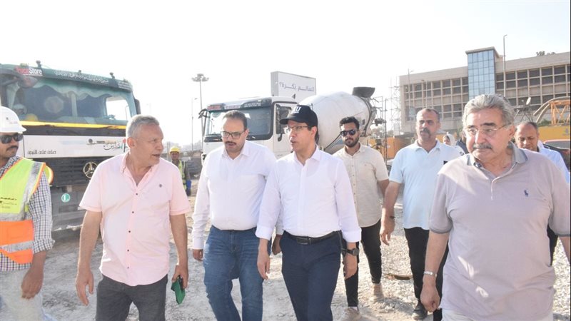 رئيس جامعة بنها يتابع معدلات التنفيذ بالمستشفى الجامعي الجديد