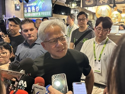 (2nd LD) Nvidia’s Jensen Huang cites robotics as potential area of investment in S. Korea