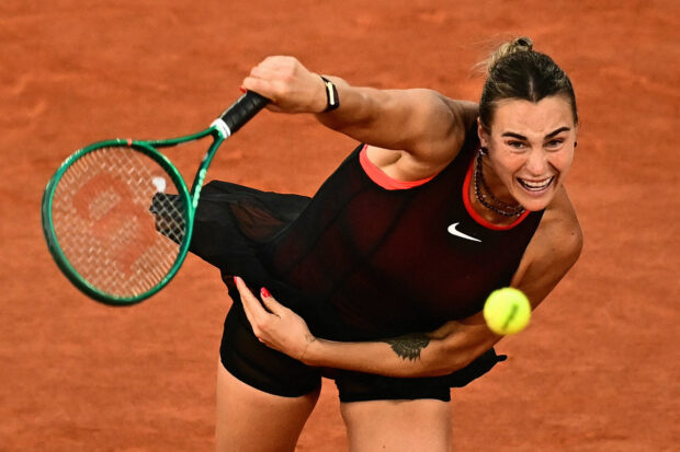 Sabalenka overpowers Osaka to reach French Open quarter-finals