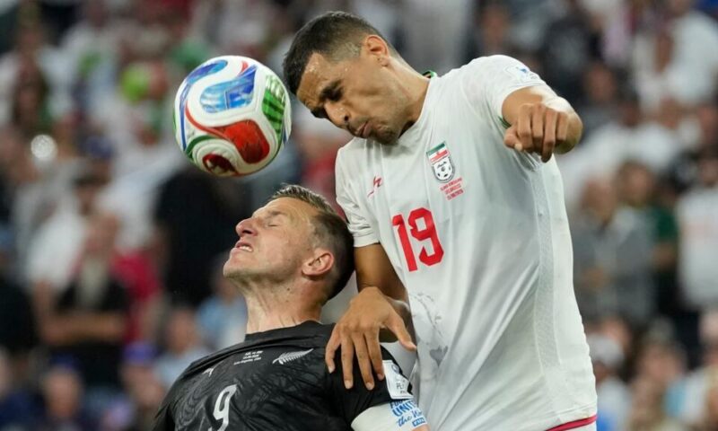 كأس العالم 2026: إيران ونيوزيلندا تتعادلان 2-2 في مباراة طغت عليها تداعيات الحرب