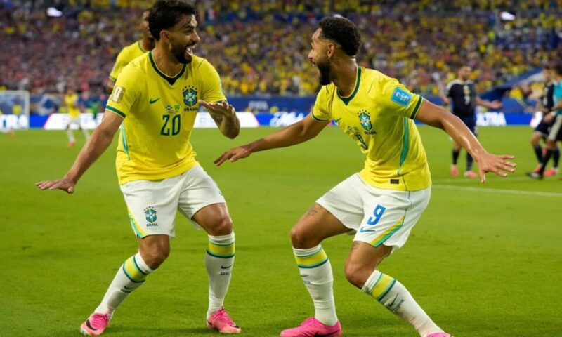 البرزايل ضد اليابان في كأس العالم: موعد المباراة والقنوات الناقلة